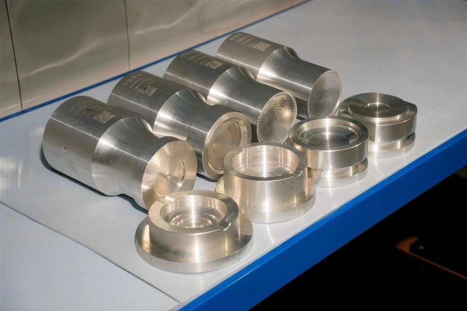 Ultrasonic Welding Horns (8)