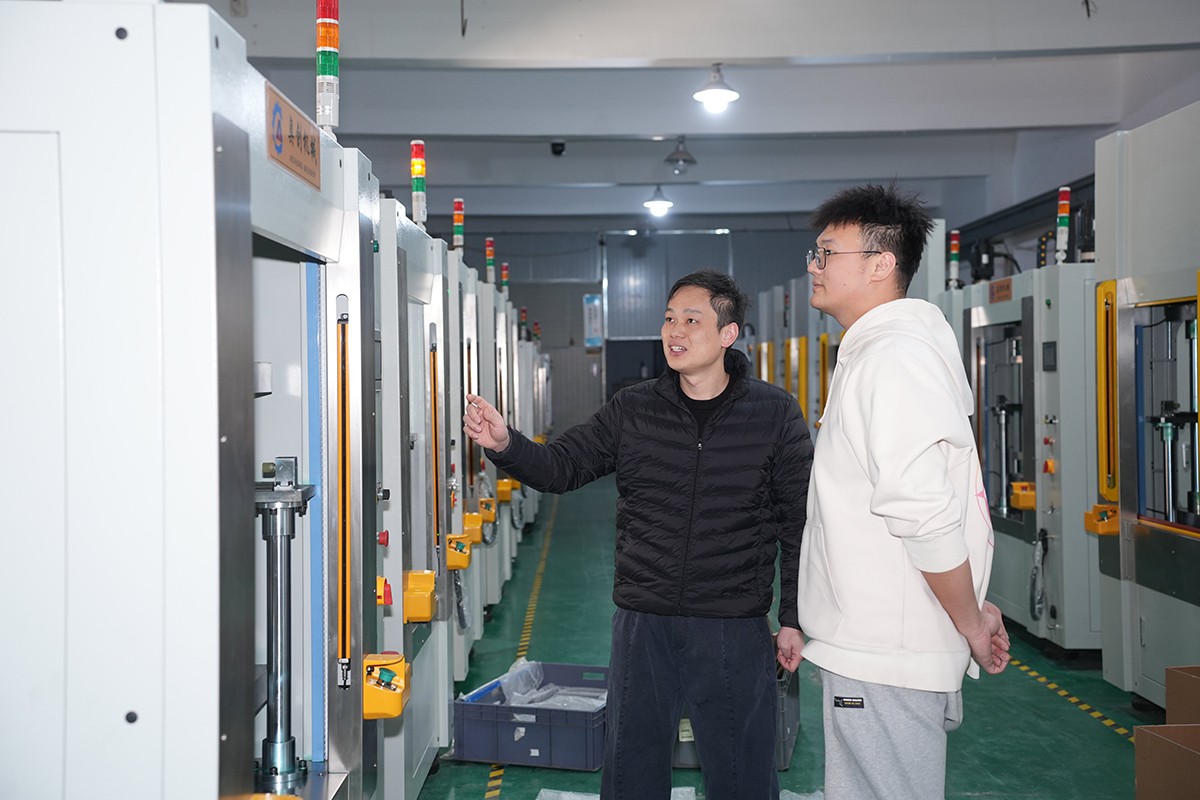 product-1200-800 Communication 1