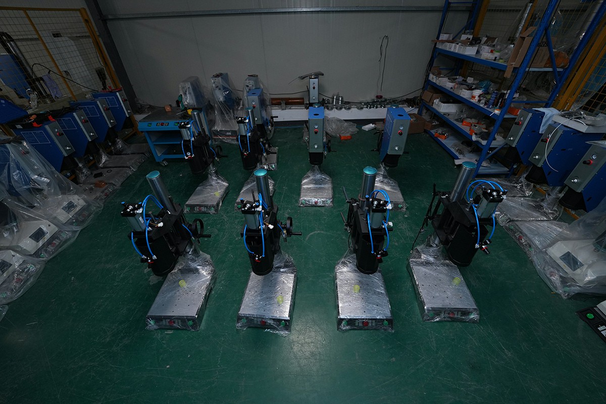 product-1200-800 Factory 4